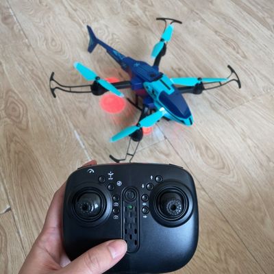 Длинное время полета HUGTEC W2 Двойная камера дронов с быстрой доставкой и аэрофотосъемкой 10-12 мин Удаленное время GW 13